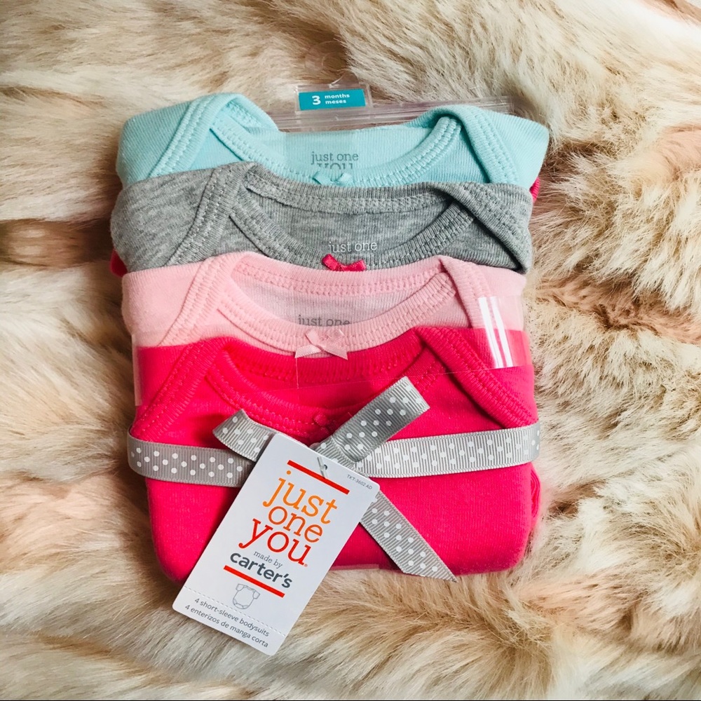Carter’s 4 short-sleeve bodysuits